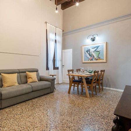 Apartment Sisila ヴェネツィア エクステリア 写真